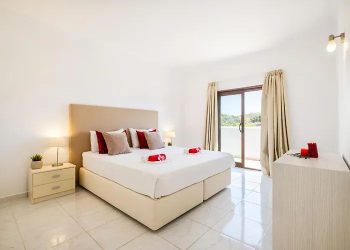Villa Perola By Algarve Vacation